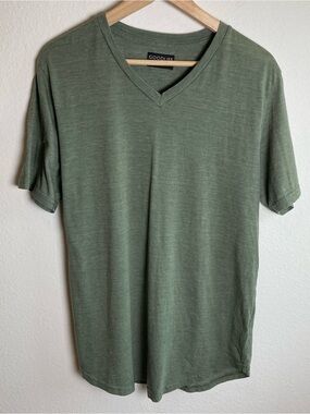 Goodlife Men Shirt Large Green T-shirt Short Sleeve Curved Hem V-Neck Tri Blend